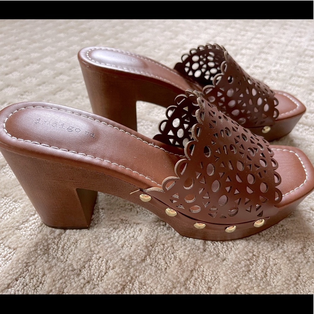 Indigo Rd mules